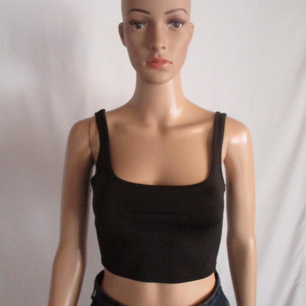 “Jessica Crop Top”